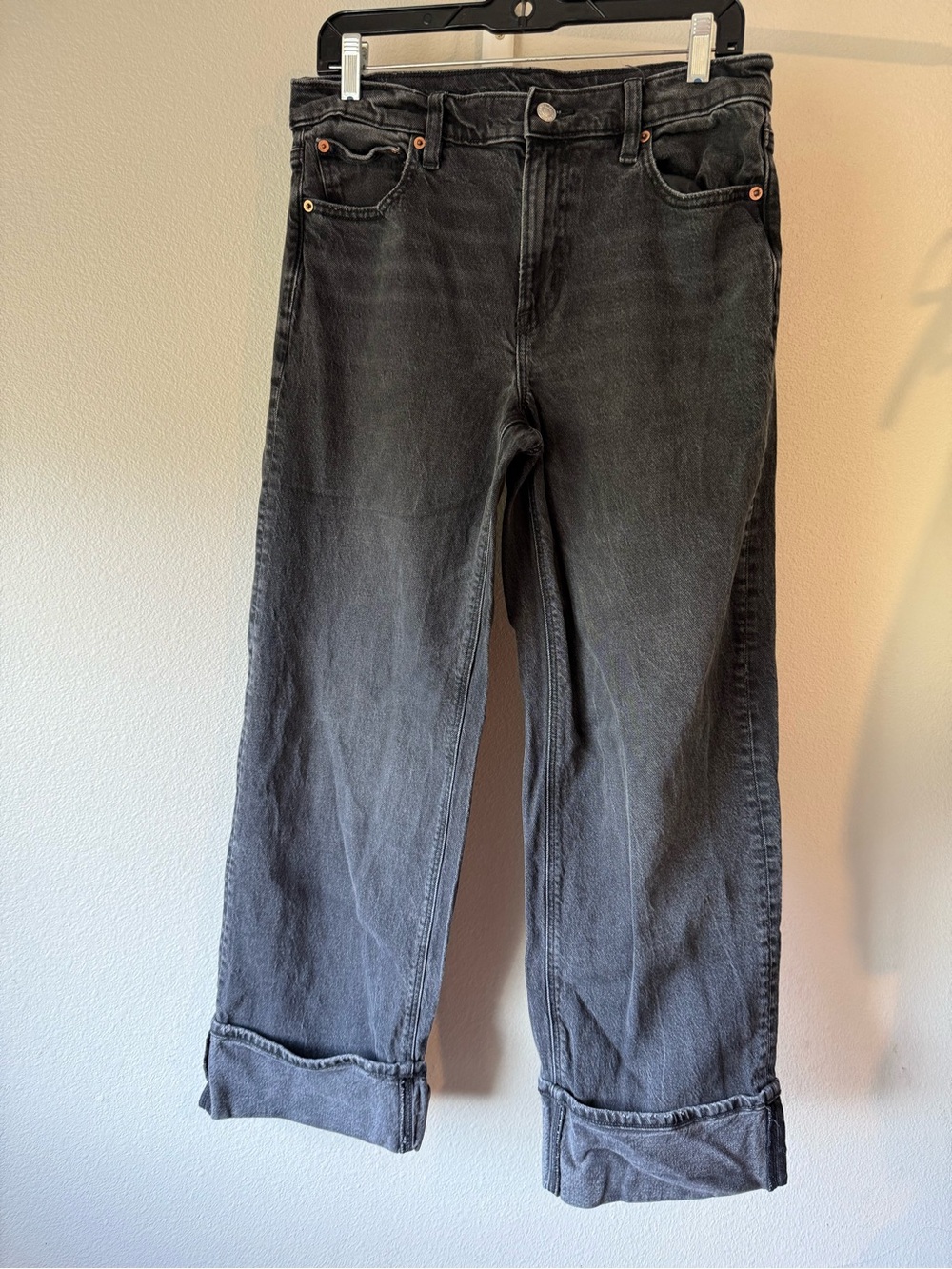 American Eagle Outfitters womens Relaxed Gray Washed Jeans